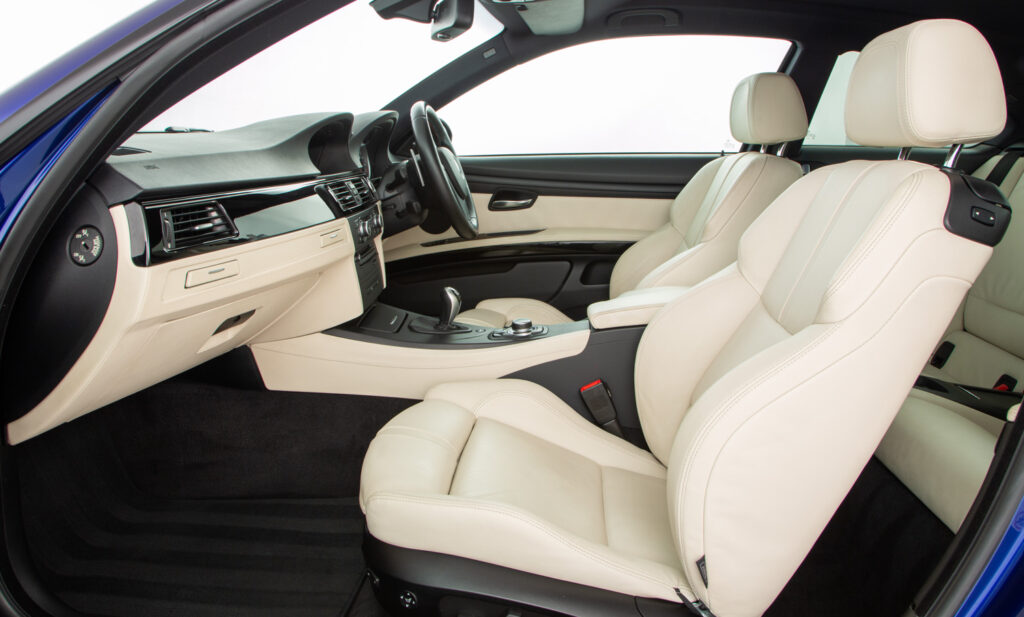 BMW E92 M3 Competition For Sale - Interior 1