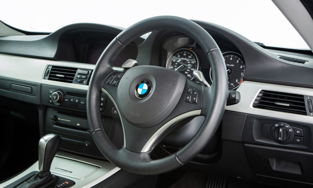 BMW E92 335i SE For Sale - Interior 3