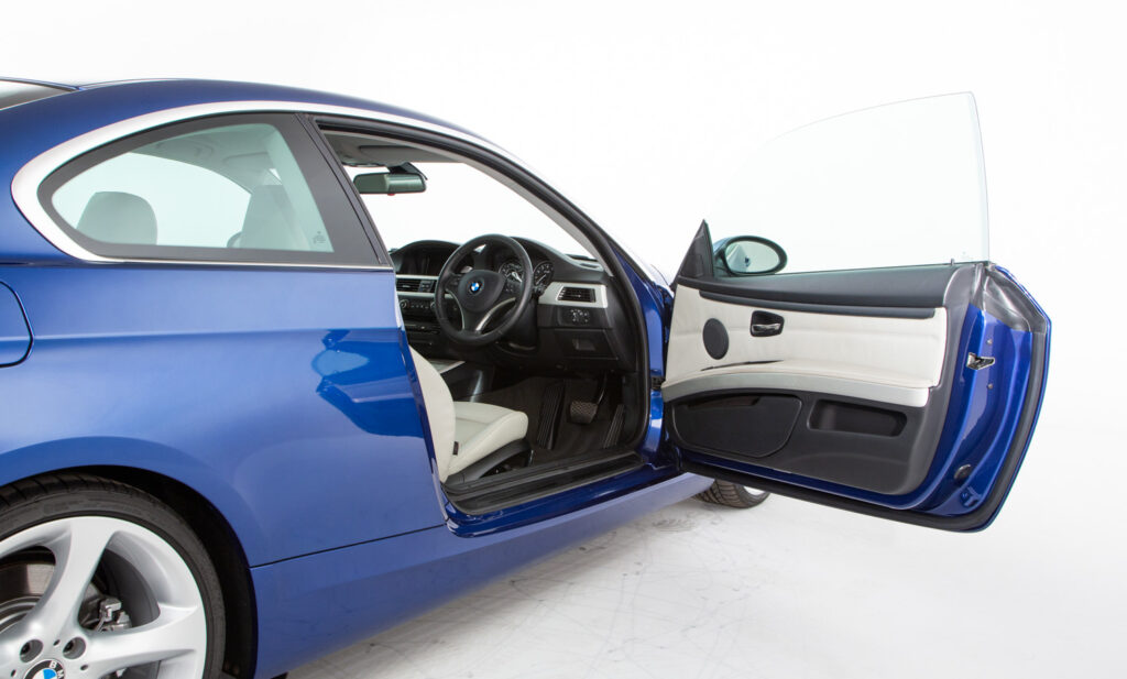 BMW E92 335i SE For Sale - Interior 4